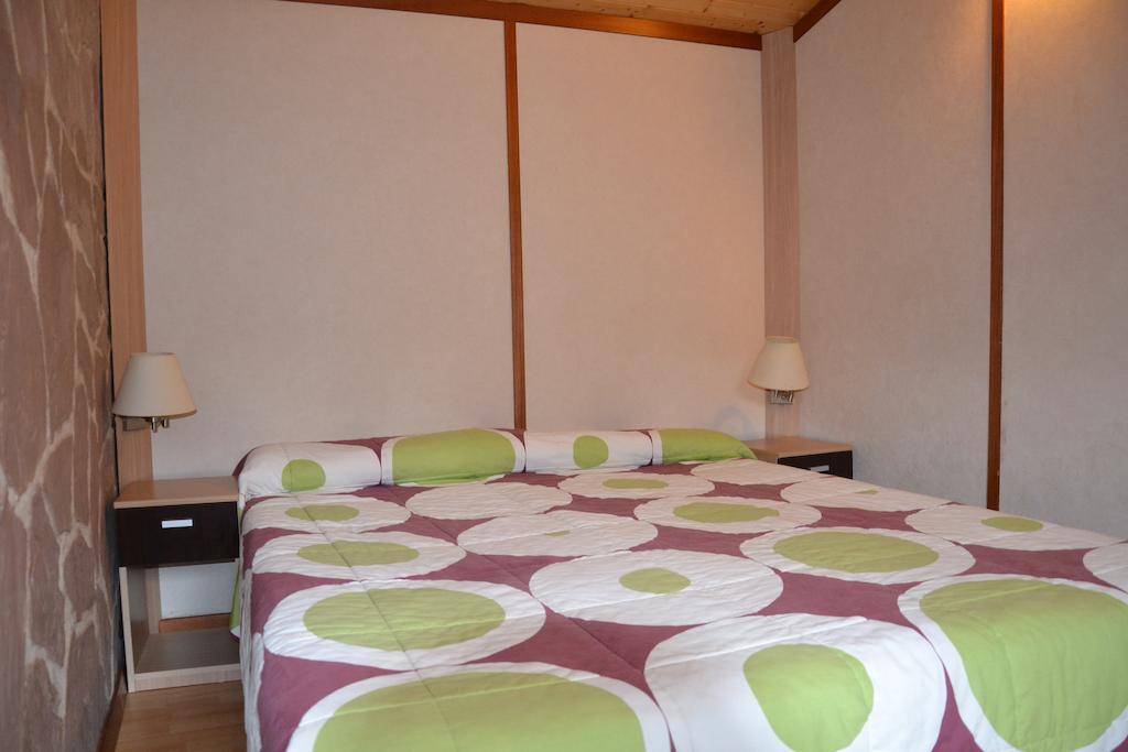 Camping Fuentes Blancas Burgo Δωμάτιο φωτογραφία
