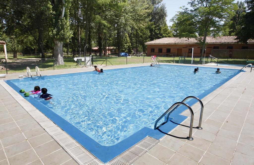 Camping Fuentes Blancas Burgo Εξωτερικό φωτογραφία
